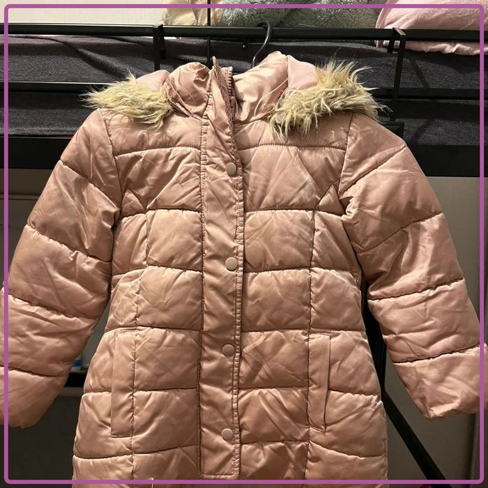 Manteau fille 5/6 marque hetm avec capuche épais