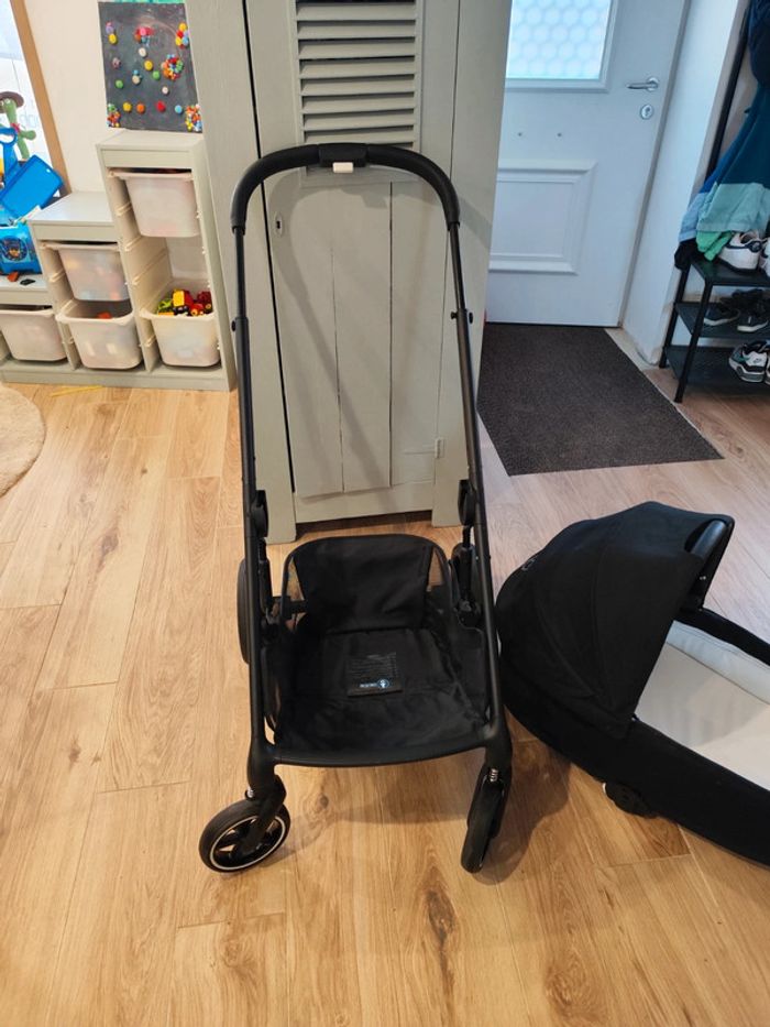 Trio poussette Cosi nacelle base isofix Cybex - photo numéro 8