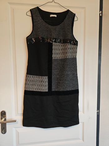 Robe noir sequin