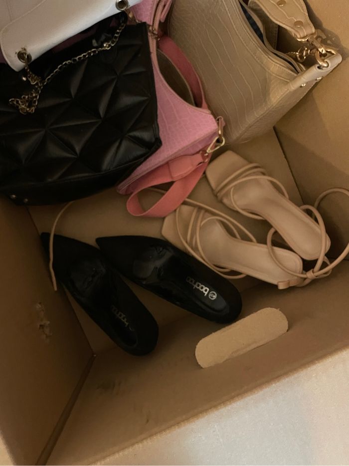 Lot sacs / robe / chaussures - photo numéro 6