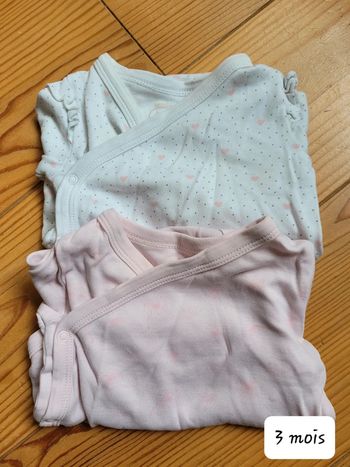 Lot de 2 bodies manches longues (3 mois)