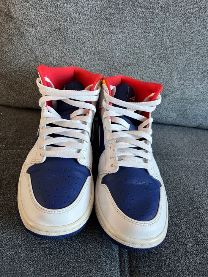 Jordan 1 mid bleu royal laser orange - photo numéro 4