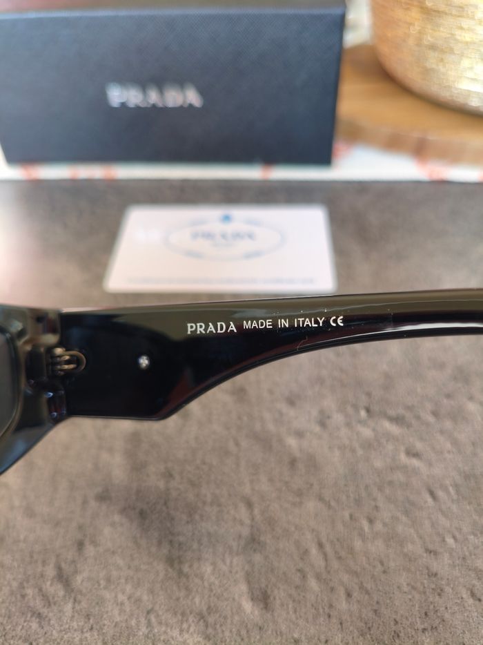 Lunette Prada de soleil - photo numéro 4