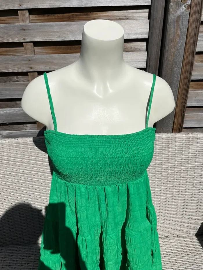 Robe courte - photo numéro 2