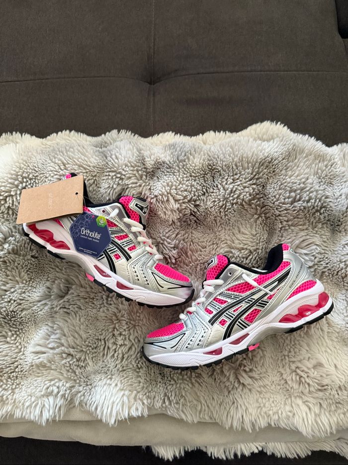 Asics gel kayano 14 rose taille 38