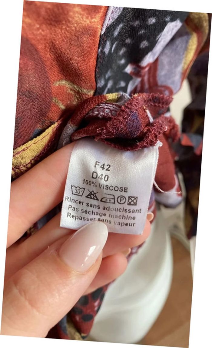 Chemisier rouge fleuris Christine Laure taille 42 - photo numéro 4