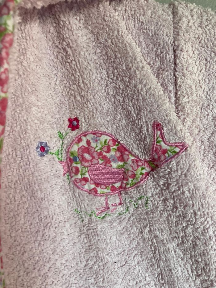 Peignoir fille 1‑2 ans (86 cm) Zara Home – Rose pâle, brodé oiseau, bon état - photo numéro 3