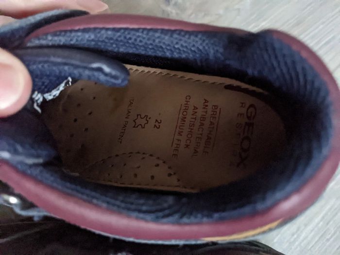 Basket Geox Taille 22 - photo numéro 4
