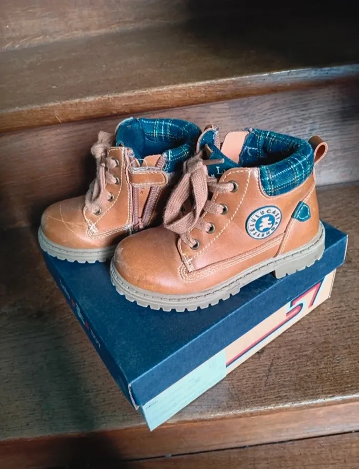 Chaussure montante lulu castagnettes taille 24 - photo numéro 3