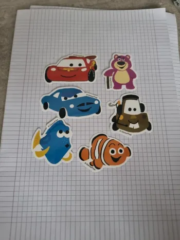 Lot d'autocollants thème pixar (lot E)