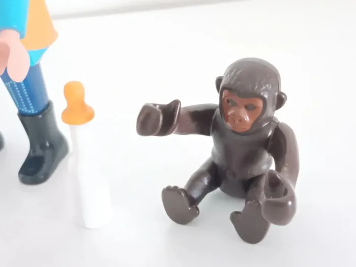 Soigneur avec singe playmobil - photo numéro 3