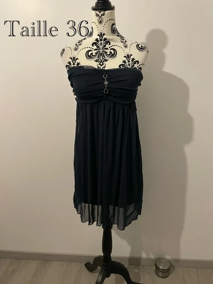 Robe bustier bleu marine taille 36