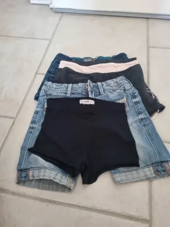 Short fille