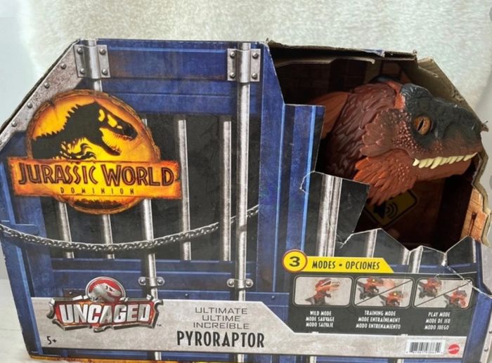 Figurine interactive Dinosaure Pyroraptor Ultimate Supreme Jurassic World Mattel - photo numéro 8