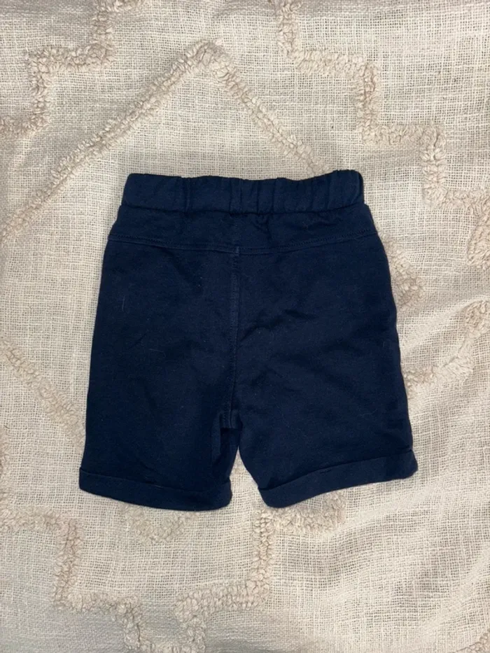 Short 24 mois - photo numéro 3