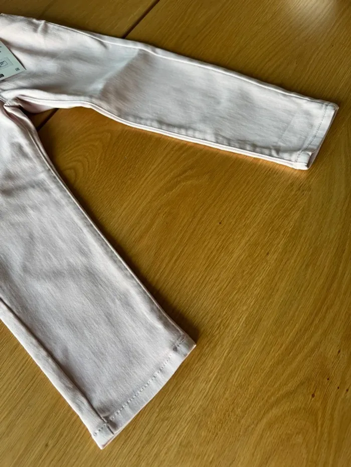 Pantalon taille haute rose pâle NEUF - Taille 4 Ans - photo numéro 7