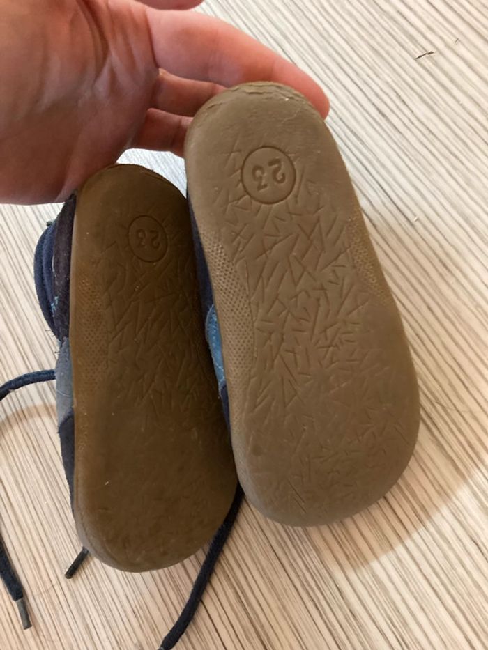 Chaussures bébé 23 - photo numéro 2