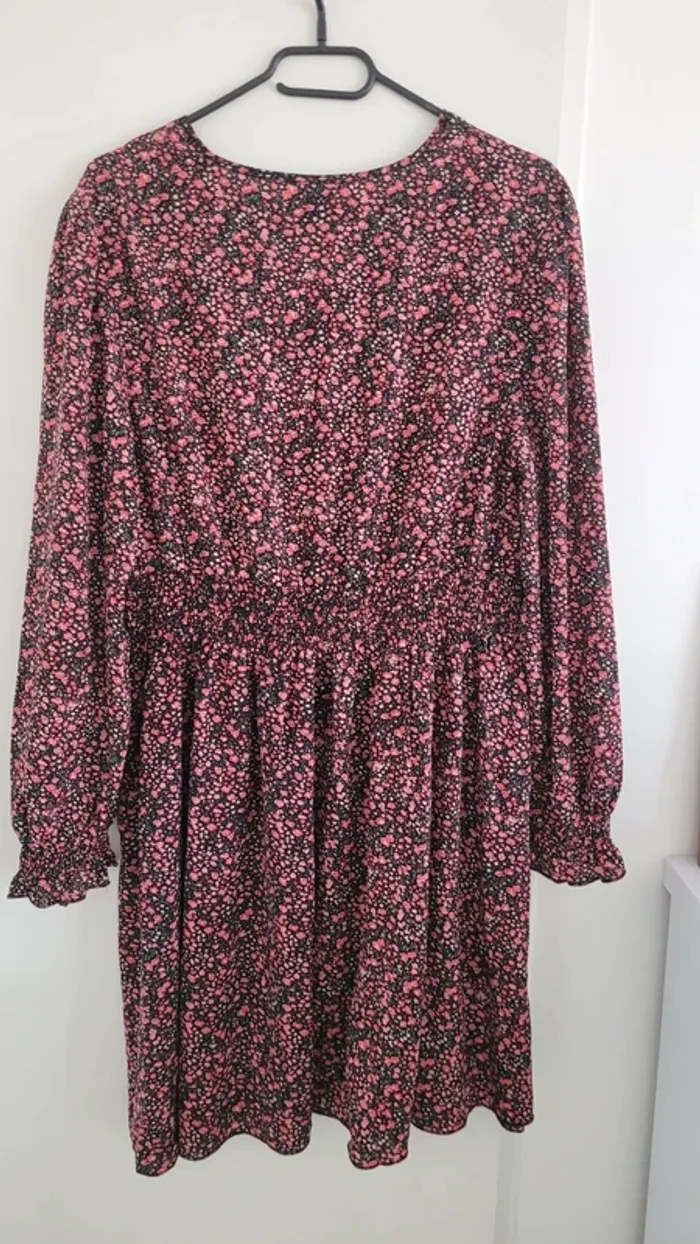 Robe noire fleurie - 0XL - photo numéro 2