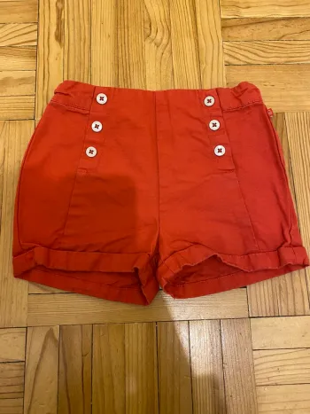 Short boutonné