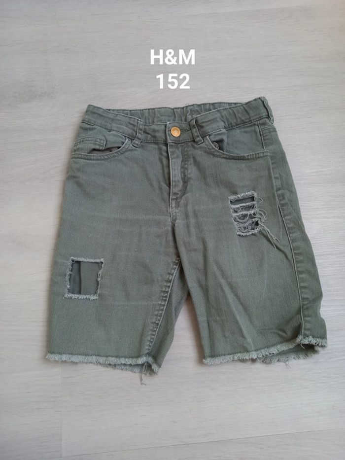 Short khaki taille 152 avec élastiques