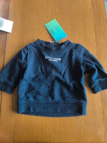 306538 pull bleu marine garçon 3 mois kiabi "petit coeur"