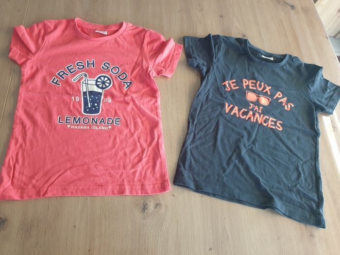 2 tshirts 6 ans