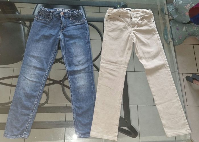 Lot 2 pantalon 7/8 ans