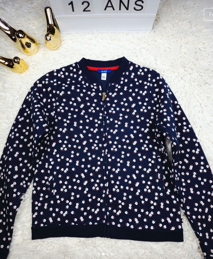 Teddy zippé bleu marine Fille taille 12 ans marque Okaidi 🦜 - photo numéro 2