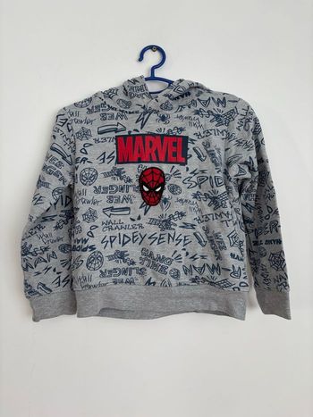 Sweat à capuche Spiderman 8 ans TBE