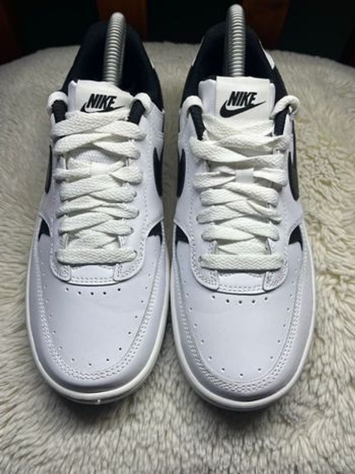 Chaussures Nike - photo numéro 3