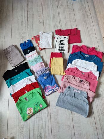 Lot de vêtements fille 4 ans