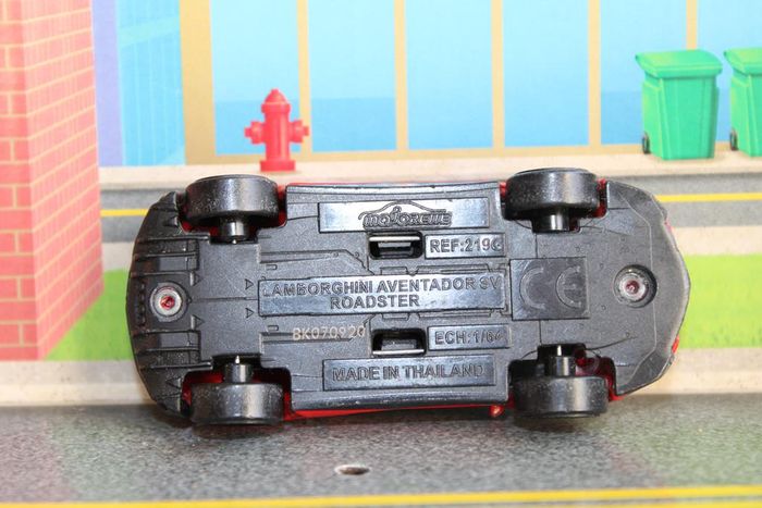 Majorette Lamborghini aventador SV roadster - photo numéro 10