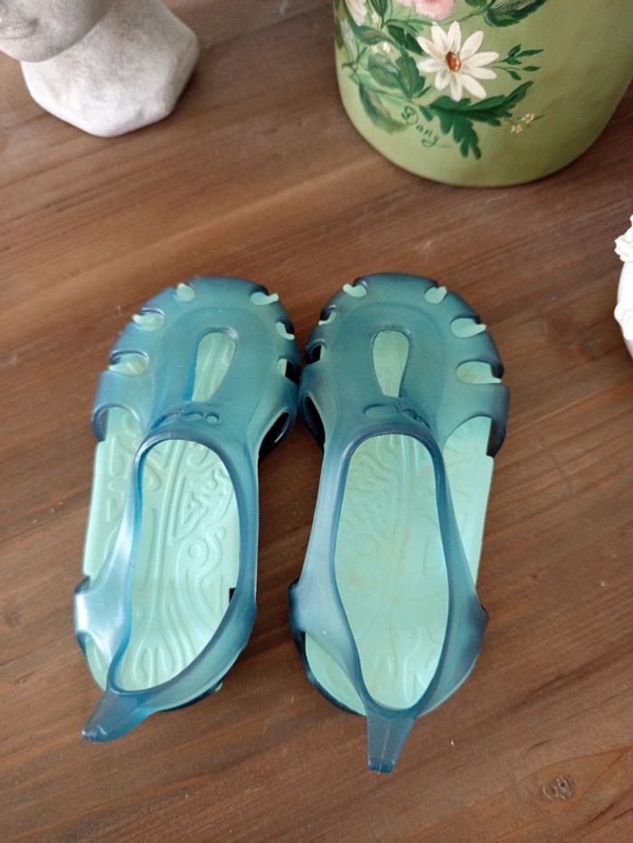 Chaussures d'eau ( rivière) bleue/menthe t.22 - photo numéro 2