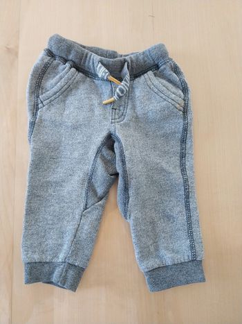 Pantalon souple bébé 6 mois gris grain de blé