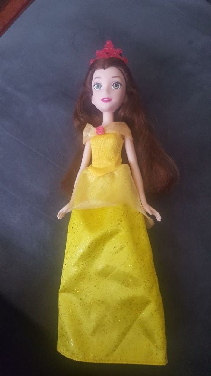 belle disney collection noël carrefour . très bon état