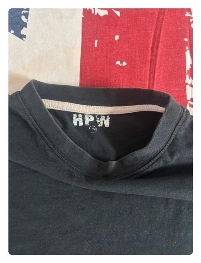 T-shirt HPW Gémo taille 8/10ans - photo numéro 3