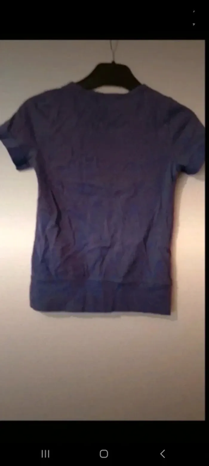Tee-shirt violet - photo numéro 2