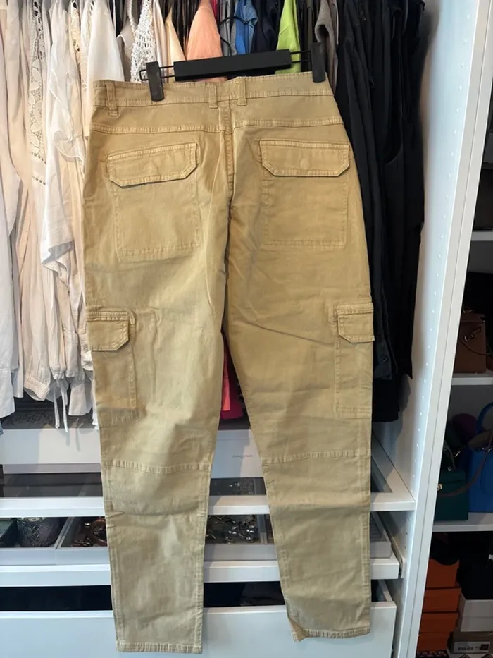 Pantalon cargo beige - photo numéro 2