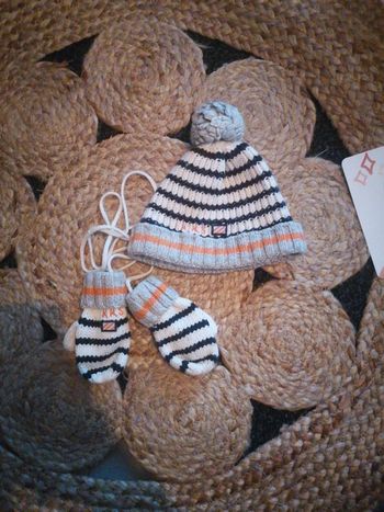 Bonnet + moufle ikks