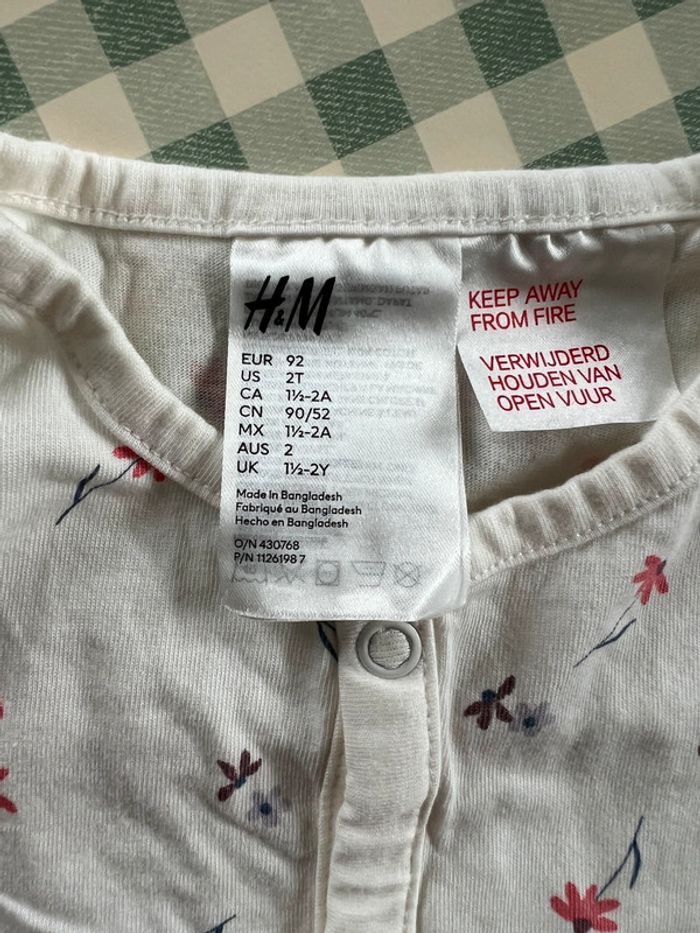 Lot de 3 pyjamas H&M taille 92cm - photo numéro 5