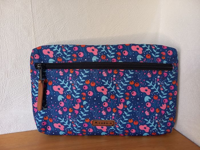Pochette Cabaïa Montserrat