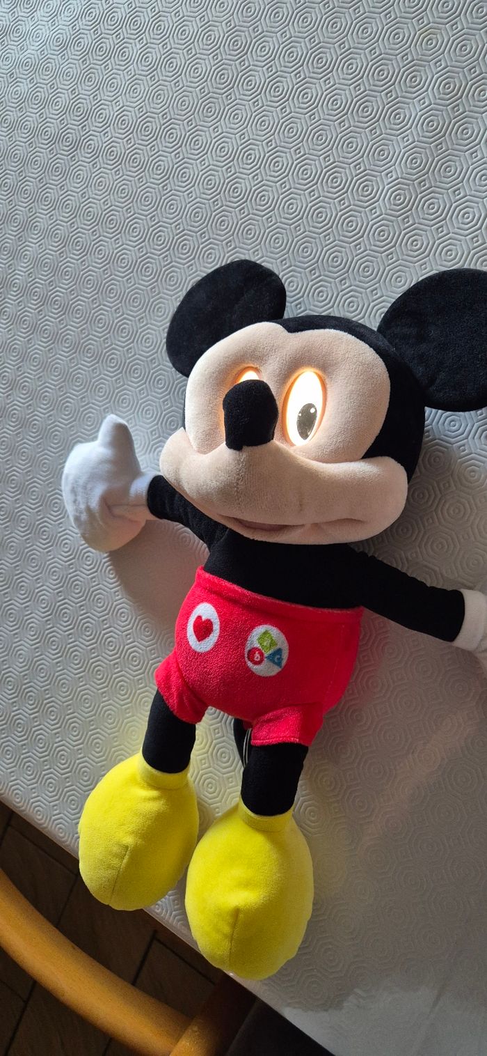 Lot de deux peluches Mickey - photo numéro 3