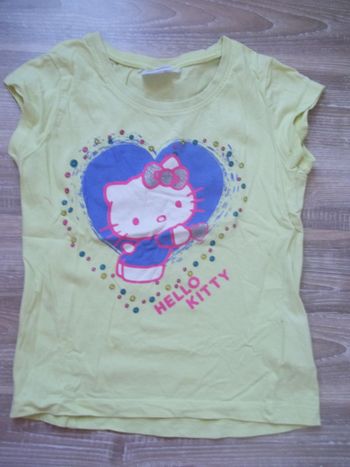 T-shirt jaune Hello Kitty (1) coeur 10 ans/138 cm