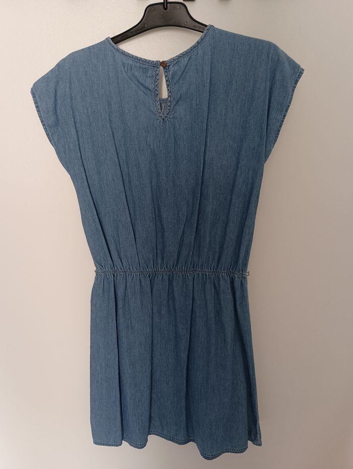 Robe - photo numéro 3