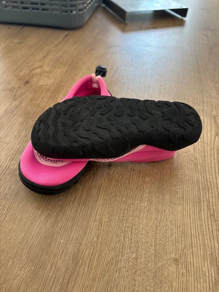 Chaussures de plage - photo numéro 2