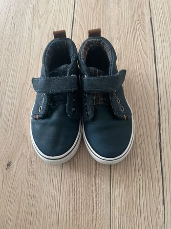 Chaussure 24