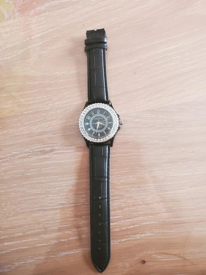 Montre Geneva toute neuve - photo numéro 3