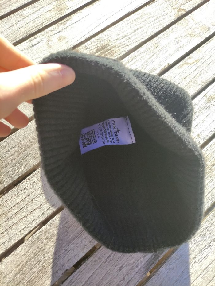 Bonnet stone island noir - photo numéro 6