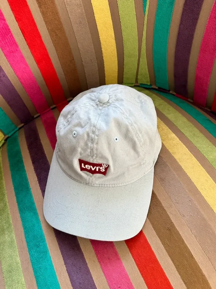 Levi’s casquette bleu clair taille 56 cm - photo numéro 2