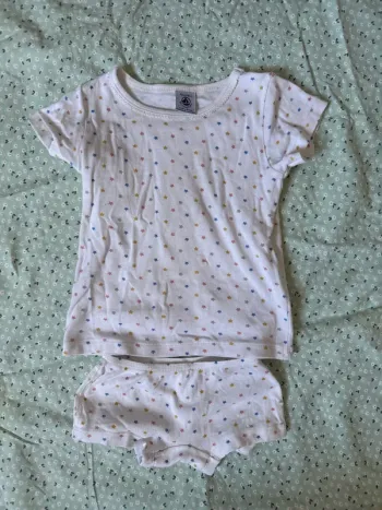 Tee-shirt et shorty petit bateau